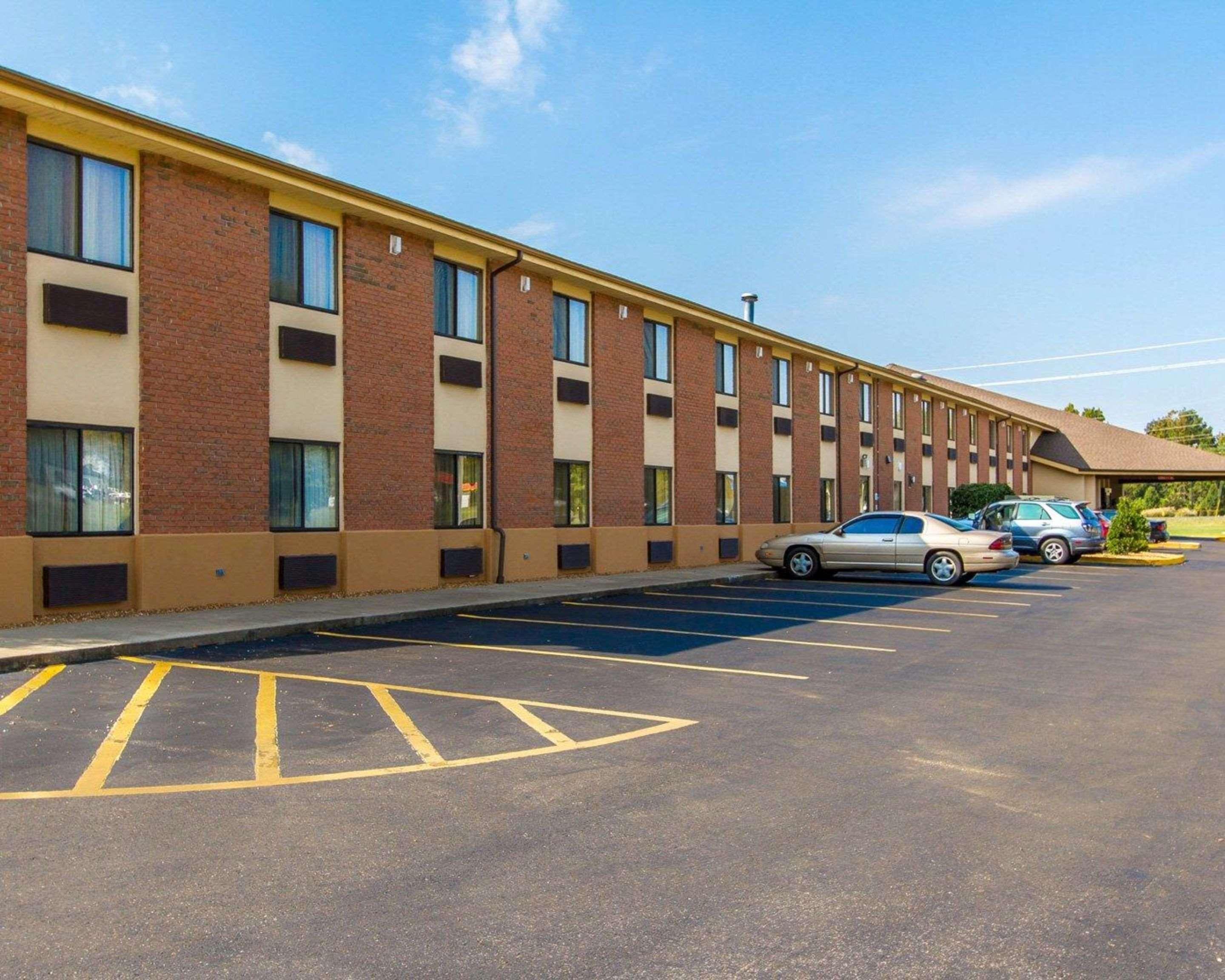 Quality Inn Murray University Area Экстерьер фото